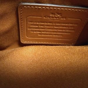 Coach Bags - Vintage Leather Coach handbag Coach Bags - Vintage Leather Coach handbag
